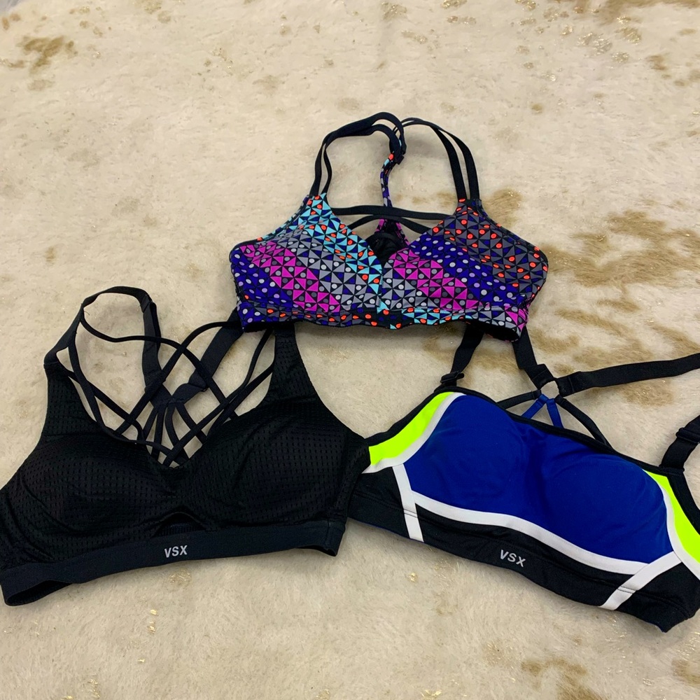 3 Victoria’s Secret sports bras